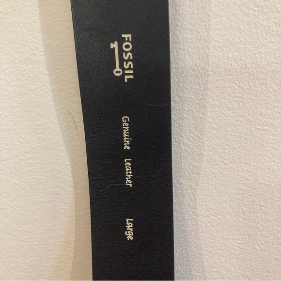 FOSSIL  Sz L Leather Silver Toned Double Style Buckle Rivet Belt - Picture 7 of 10